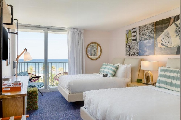 Plunge Beach Hotel image 27